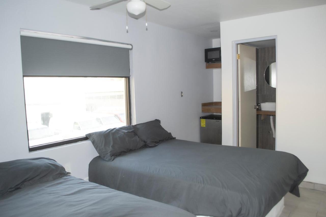 Apartamentos Ambassador Tijuana Luaran gambar